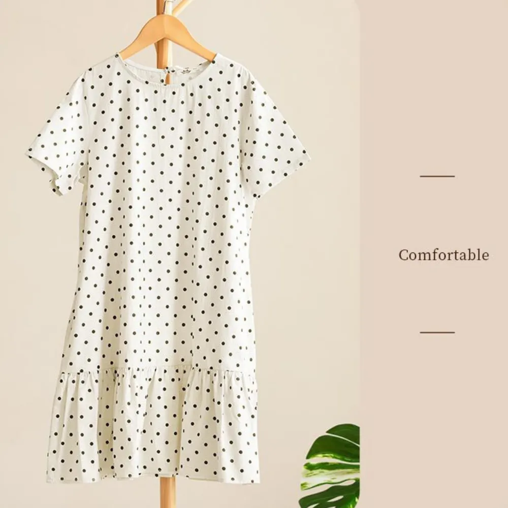 波点荷叶边连衣裙 Polka Dot Ruffle Dress