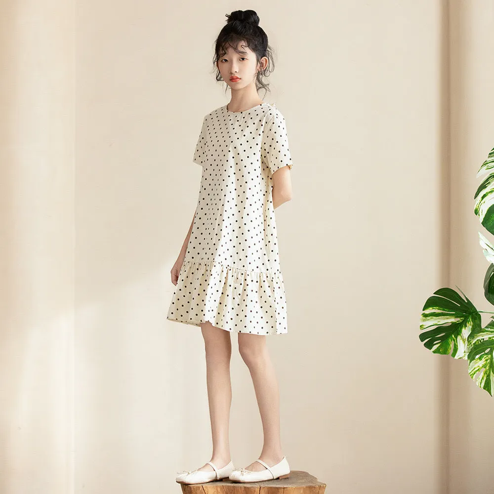 波点荷叶边连衣裙 Polka Dot Ruffle Dress