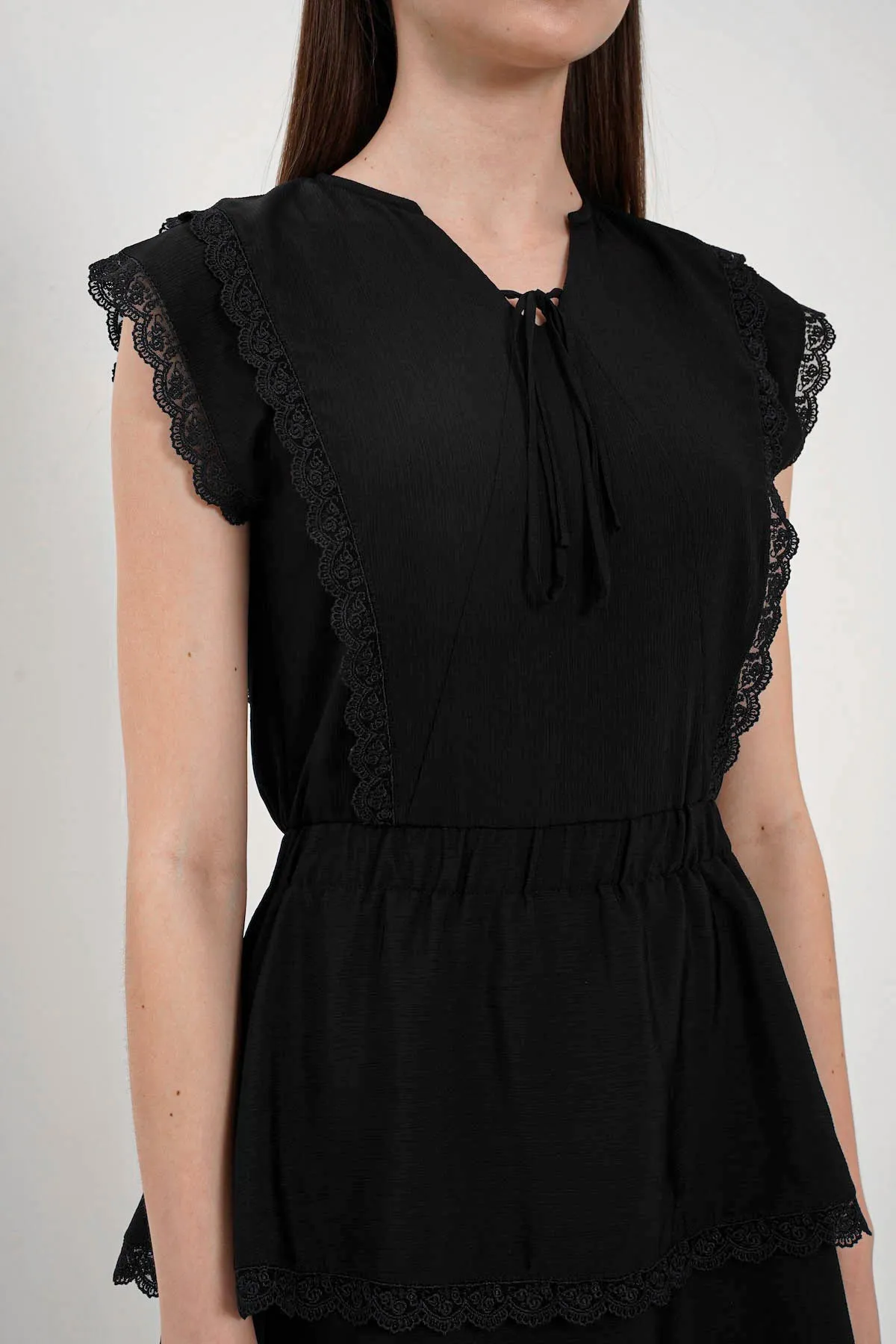 Bianca Dress In Black (LAST PIECES)