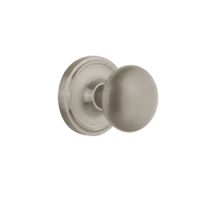 Classic Rosette with New York Knob in Satin Nickel