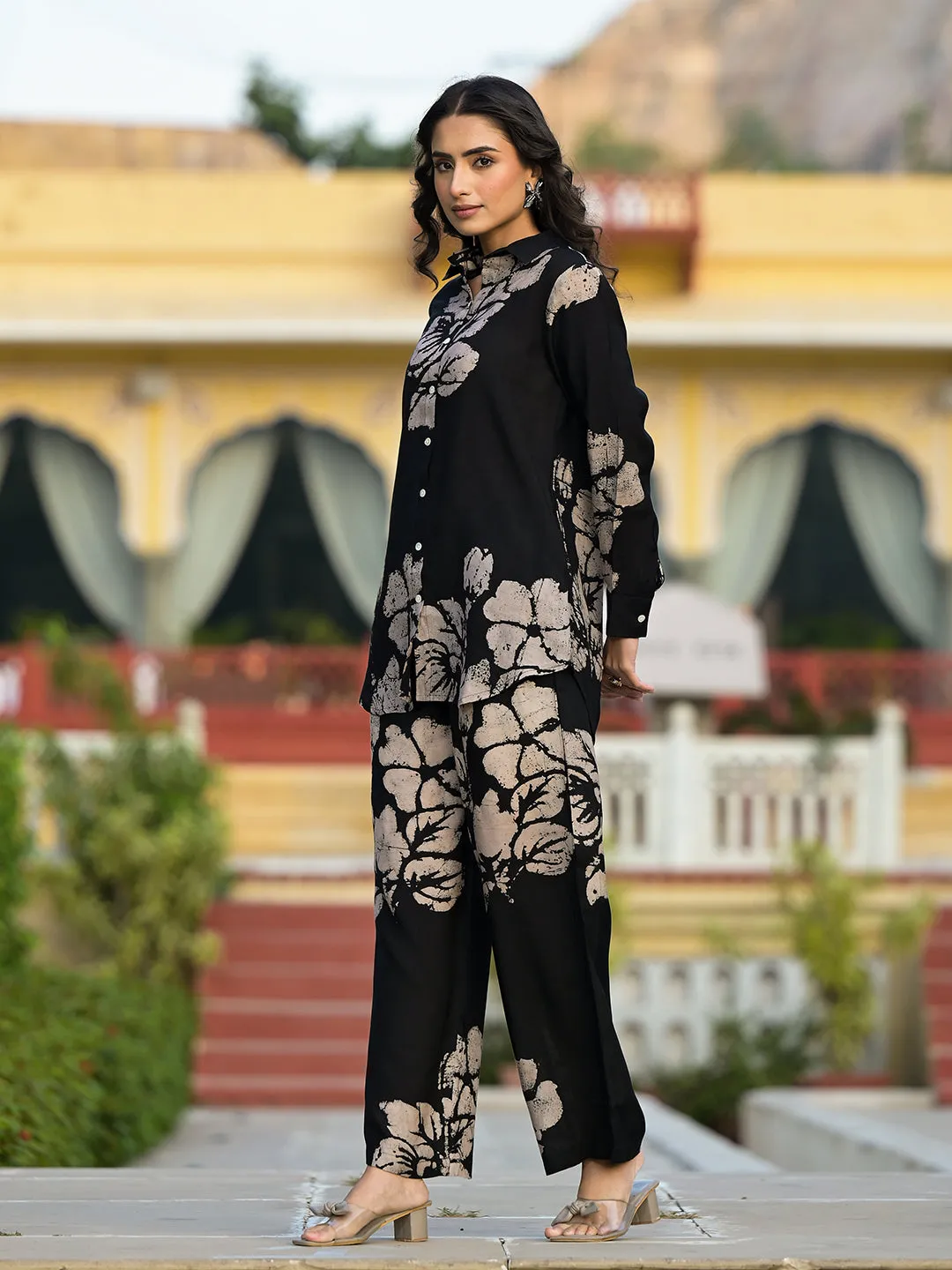 Divena Black Hand Painted Women Muslin Co-ord Set