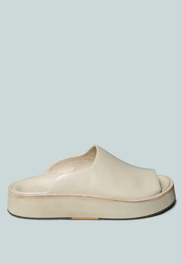 Jolie Platform Slip-On